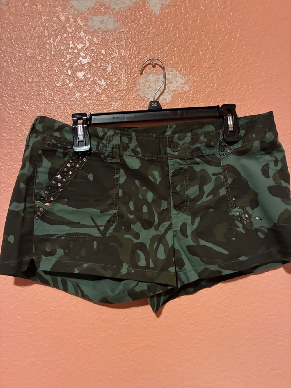 Camouflage Shorts With Studs Slit At The Bottom